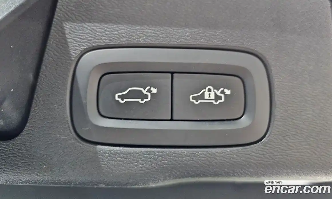 Volvo XC60 2021 2.0 Автомат в Москве № 164705, фото 11