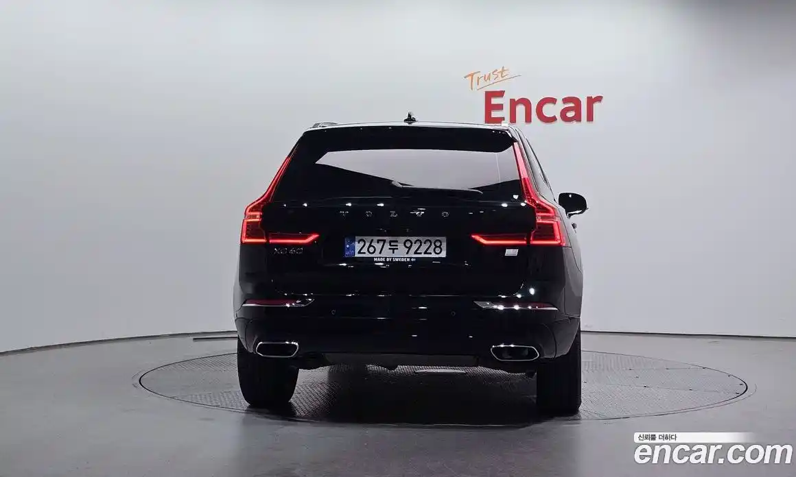 Volvo XC60 2021 2.0 Автомат в Москве № 164705, фото 4