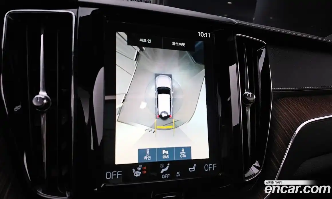 Volvo XC60 2021 2.0 Автомат в Москве № 164705, фото 10