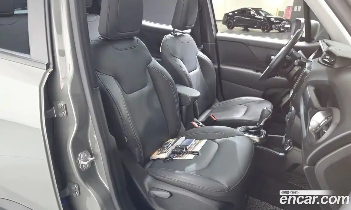 Jeep Renegade 2022 1.3 Автомат в Москве № 169385, фото 7