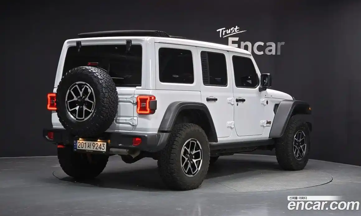 Jeep Wrangler 2024 2.0 Автомат в Москве № 169514, фото 14