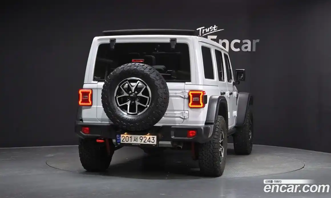 Jeep Wrangler 2024 2.0 Автомат в Москве № 169514, фото 4