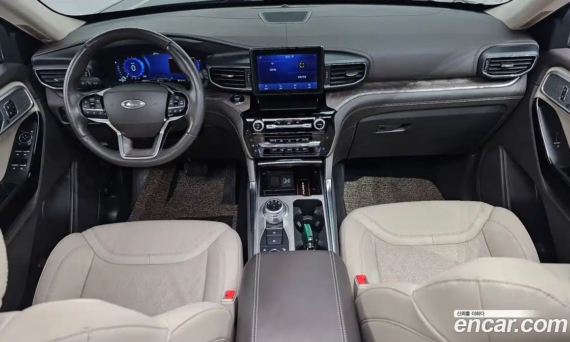 Ford Explorer 2022 3.0 Автомат в Москве № 170746, фото 13