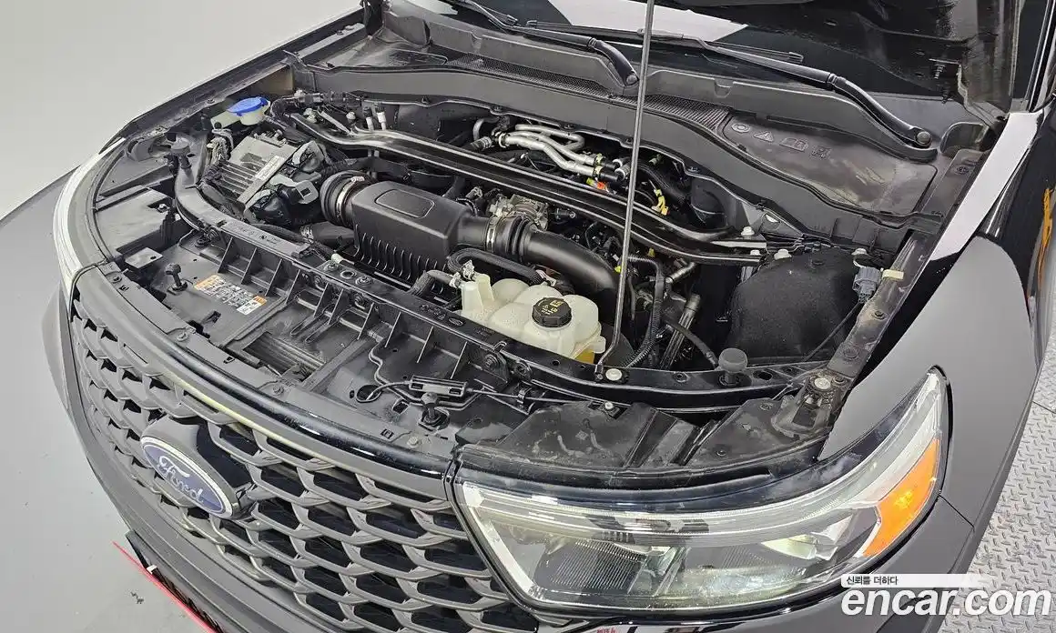 Ford Explorer 2022 3.0 Автомат в Москве № 170746, фото 20