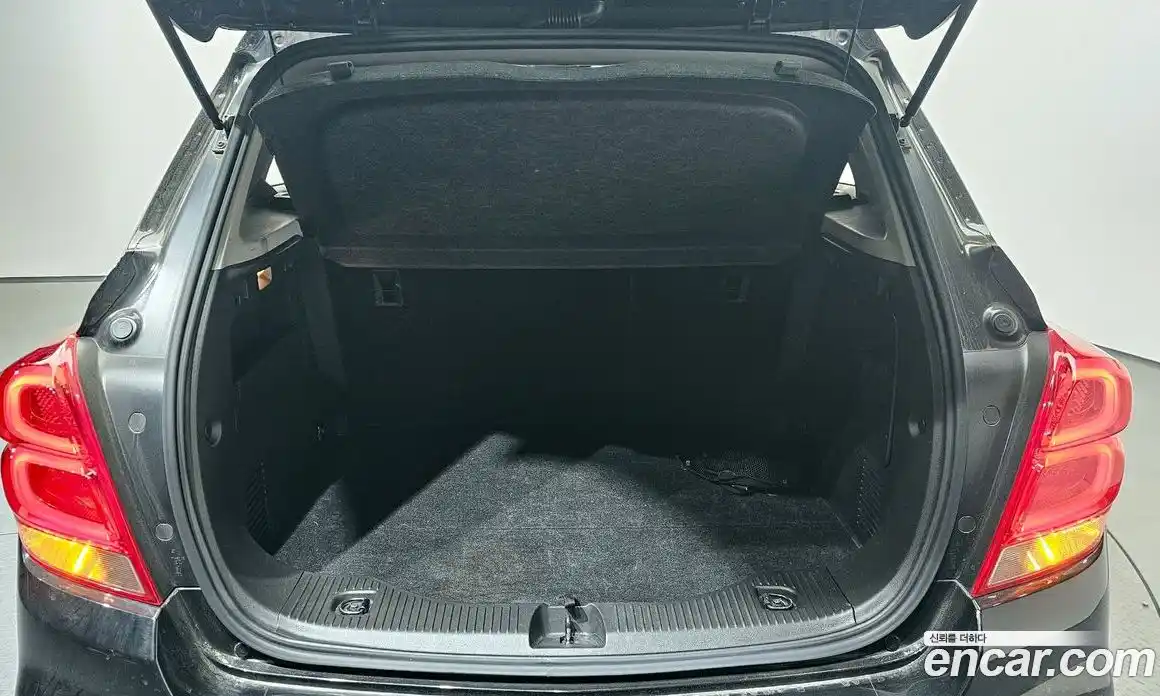 Chevrolet Trax 2019 1.4 Автомат в Москве № 171862, фото 18