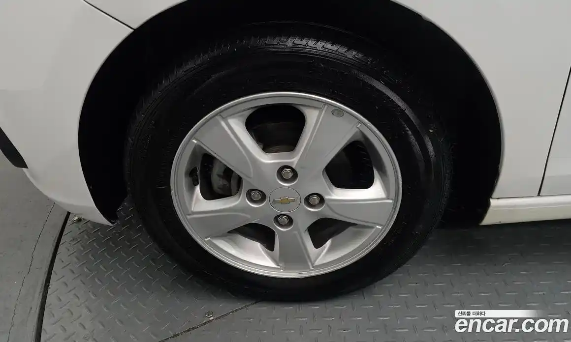 Chevrolet Spark 2016 1.0 Автомат в Москве № 172836, фото 16