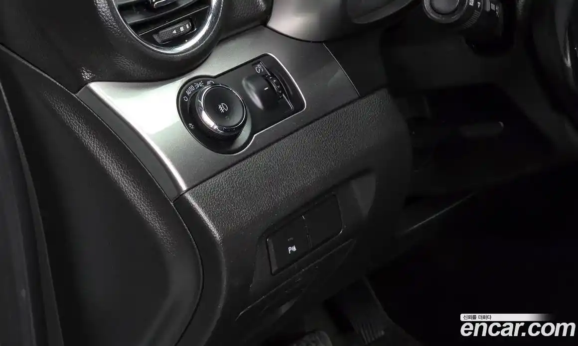 Chevrolet Orlando 2015 2.0 Автомат в Москве № 174991, фото 13