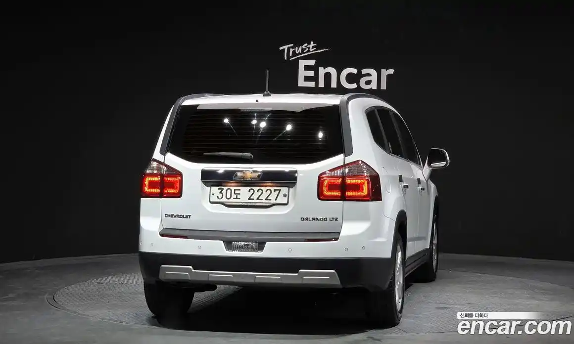 Chevrolet Orlando 2015 2.0 Автомат в Москве № 174991, фото 7