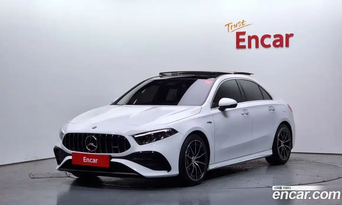 Mercedes-Benz A-Class 2024 2.0 Автомат в Москве № 178017, фото 1