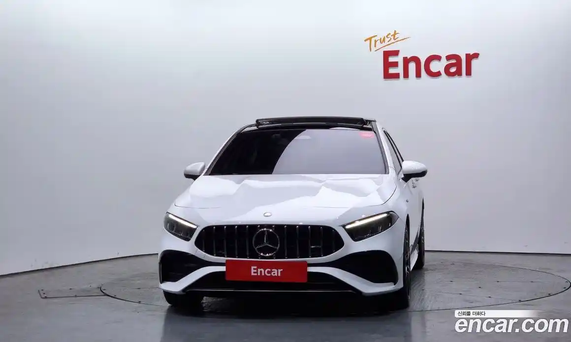 Mercedes-Benz A-Class 2024 2.0 Автомат в Москве № 178017, фото 11