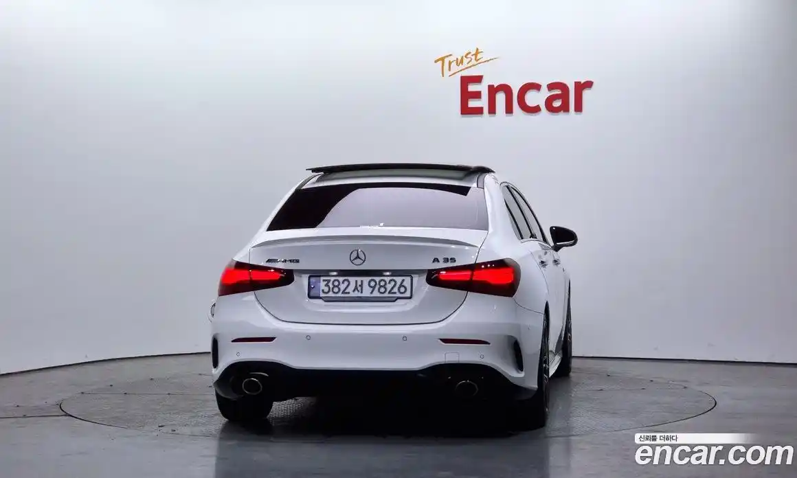 Mercedes-Benz A-Class 2024 2.0 Автомат в Москве № 178017, фото 12