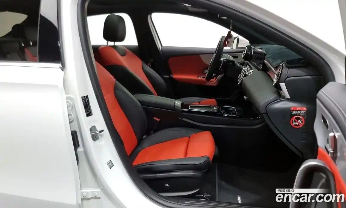 Mercedes-Benz A-Class 2024 2.0 Автомат в Москве № 178017, фото 15