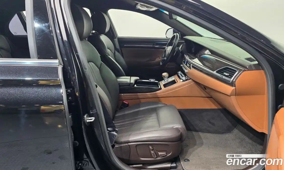 Genesis G90 2019 3.8 Автомат в Москве № 178470, фото 15