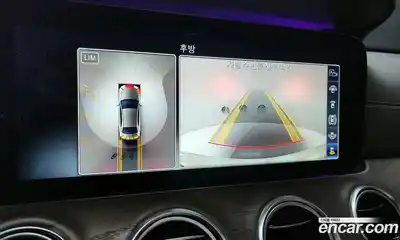 Mercedes-Benz E-Class 2020 2.0 Автомат в Москве № 179780, миниатюра 11