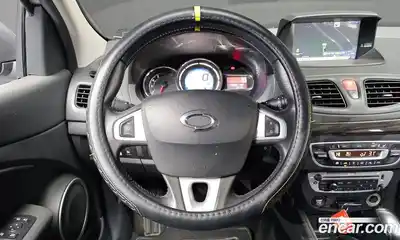 Renault SM3 2014 1.6 Автомат в Москве № 181464, миниатюра 2