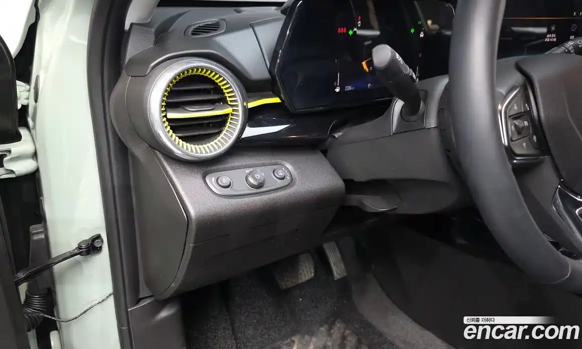 Chevrolet Trax 2025 1.2 Автомат в Москве № 182690, фото 8