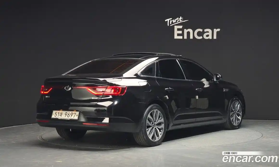 Renault SM6 2017 2.0 Автомат в Москве № 182881, фото 4