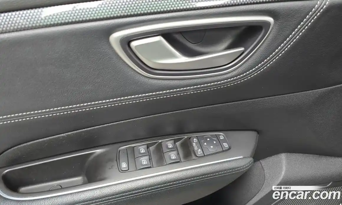 Renault SM6 2016 2.0 Автомат в Москве № 183755, фото 11