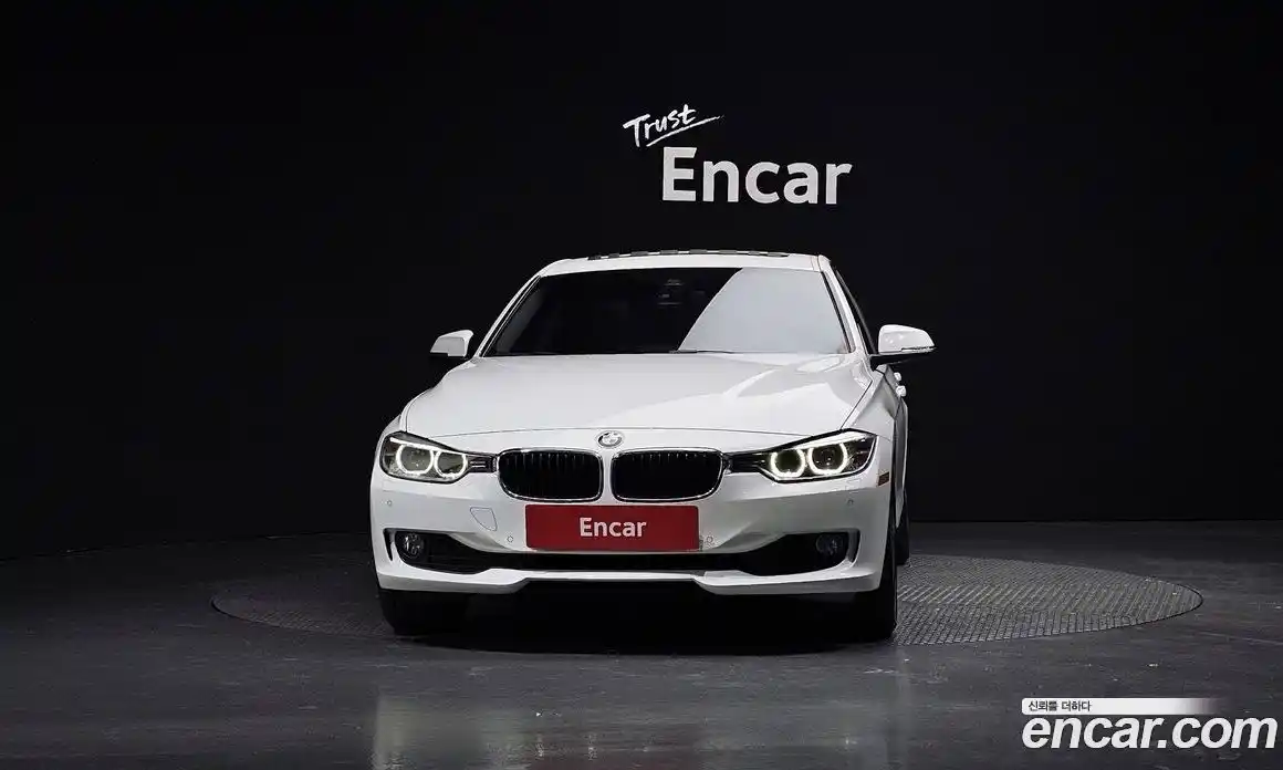 BMW 3-Series 2014 2.0 Автомат в Москве № 192421, фото 1