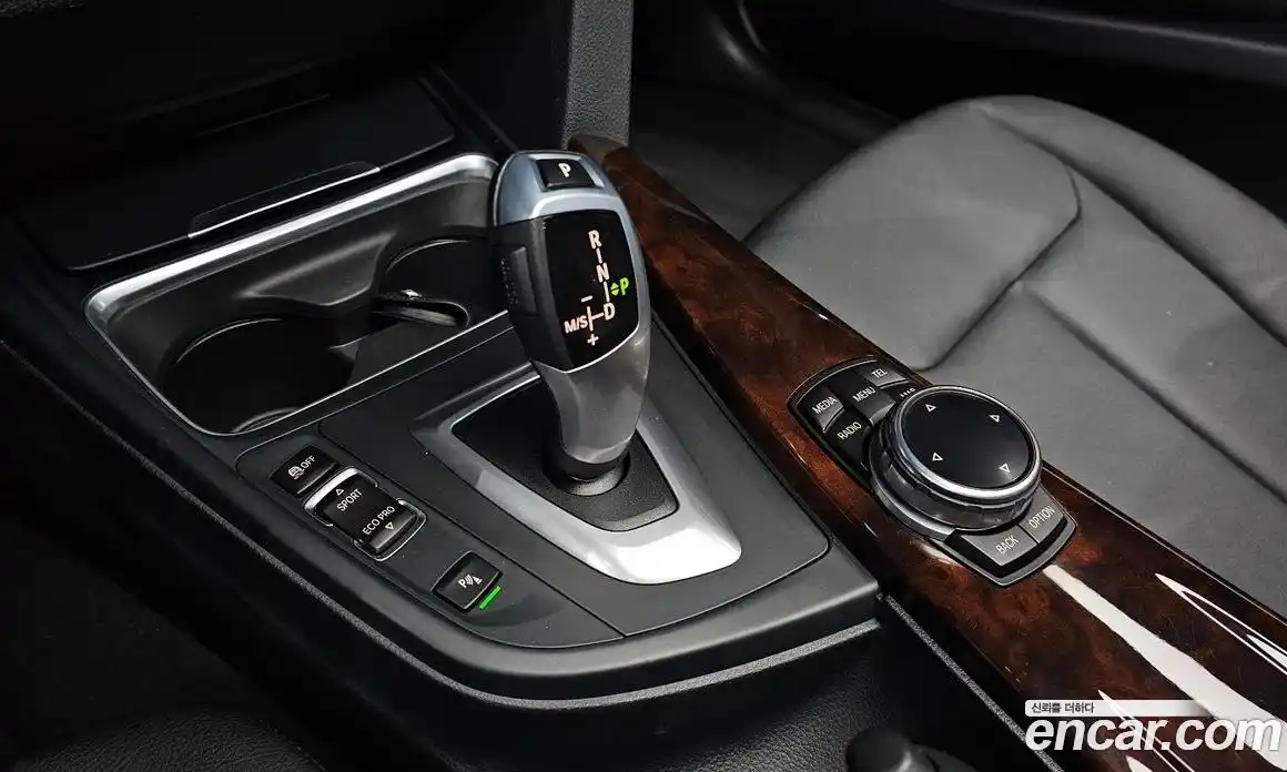 BMW 3-Series 2014 2.0 Автомат в Москве № 192421, фото 4