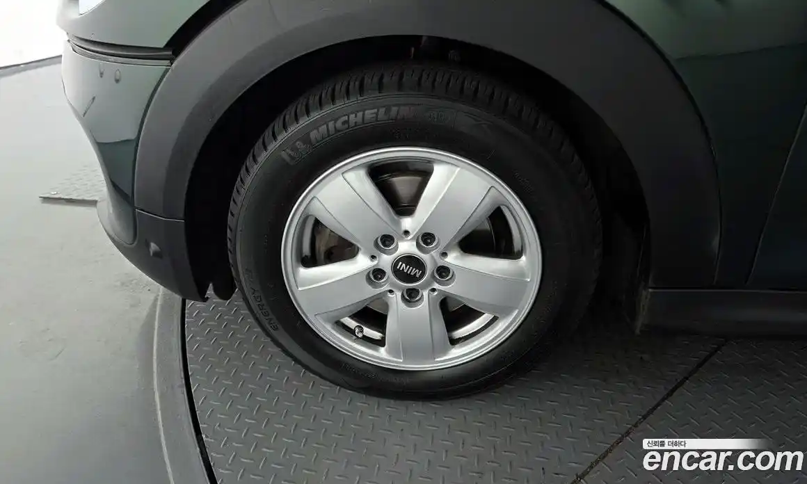 Mini Cooper 2016 1.5 Автомат в Москве № 192856, фото 8