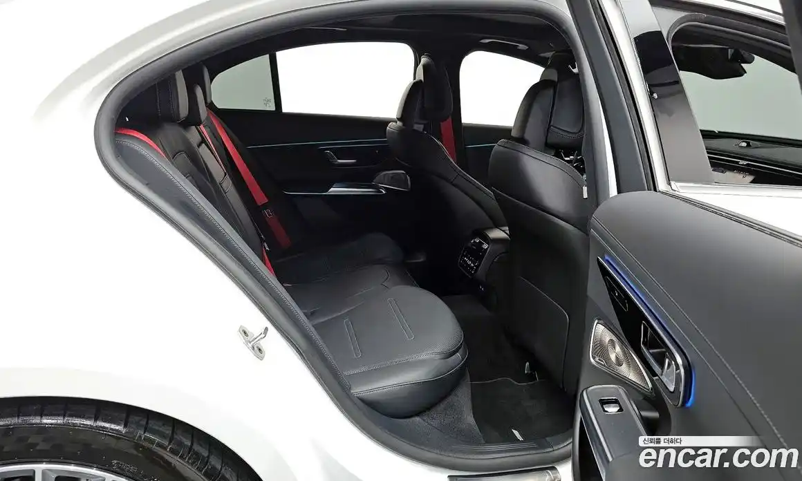 Mercedes-Benz E-Class 2025 3.0 Автомат в Москве № 193902, фото 18