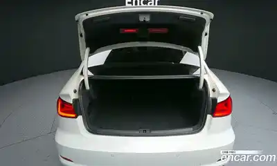 Audi A3 2014 2.0 Автомат в Москве № 193912, миниатюра 2