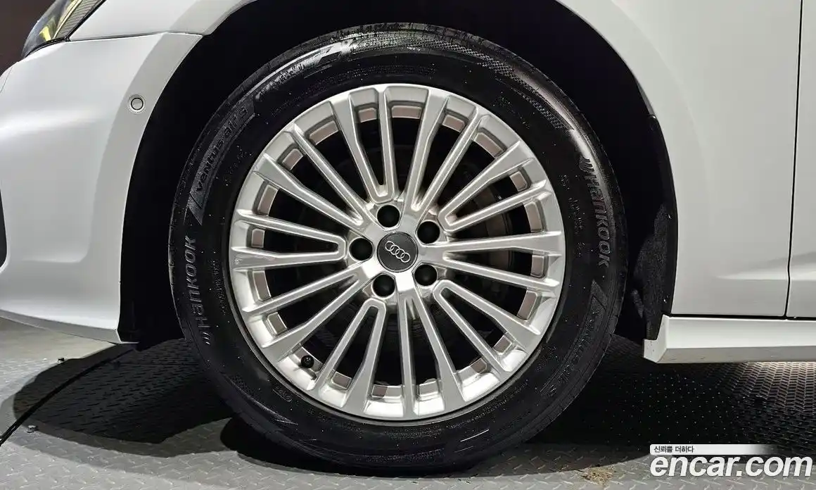 Audi A6 2020 2.0 Автомат в Москве № 196484, фото 4