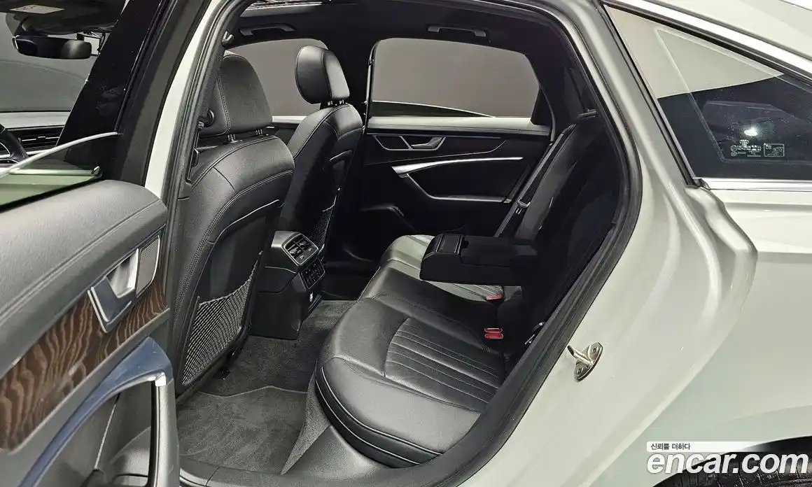 Audi A6 2020 2.0 Автомат в Москве № 196484, фото 5