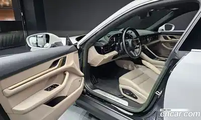 Porsche Taycan 2023 0.1 Автомат в Москве № 197261, миниатюра 11