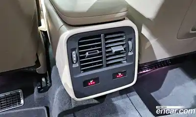 Porsche Taycan 2023 0.1 Автомат в Москве № 197261, миниатюра 12