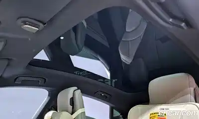 Porsche Taycan 2023 0.1 Автомат в Москве № 197261, миниатюра 10