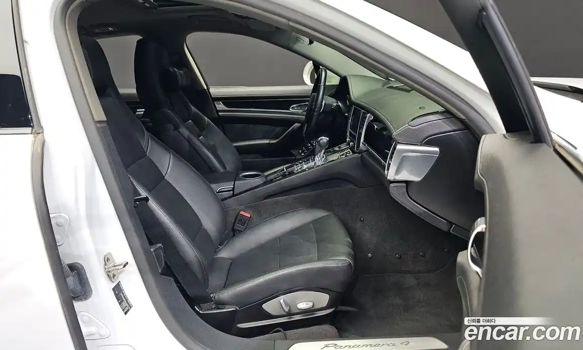 Porsche Panamera 2015 3.6 Автомат в Москве № 197658, фото 11