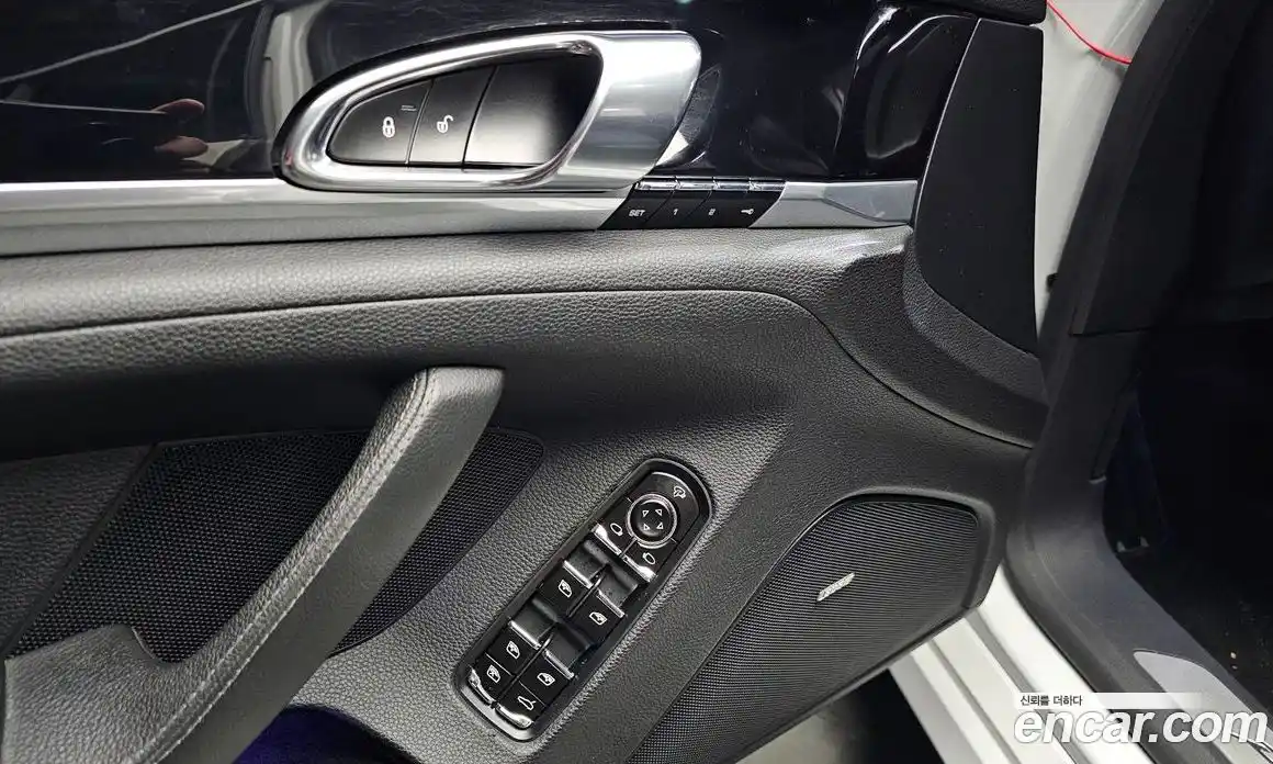 Porsche Panamera 2015 3.6 Автомат в Москве № 197658, фото 16