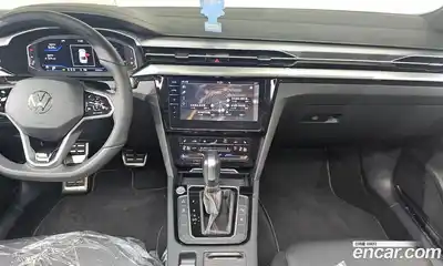 Volkswagen Arteon 2023 2.0 Автомат в Москве № 199052, миниатюра 5