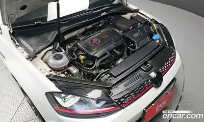 Volkswagen Golf 2015 2.0 Автомат в Москве № 199192, миниатюра 4