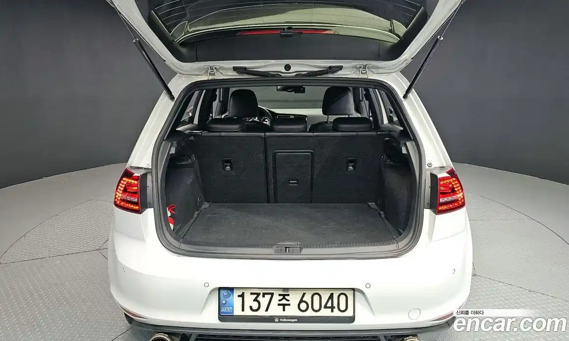 Volkswagen Golf 2015 2.0 Автомат в Москве № 199192, фото 6