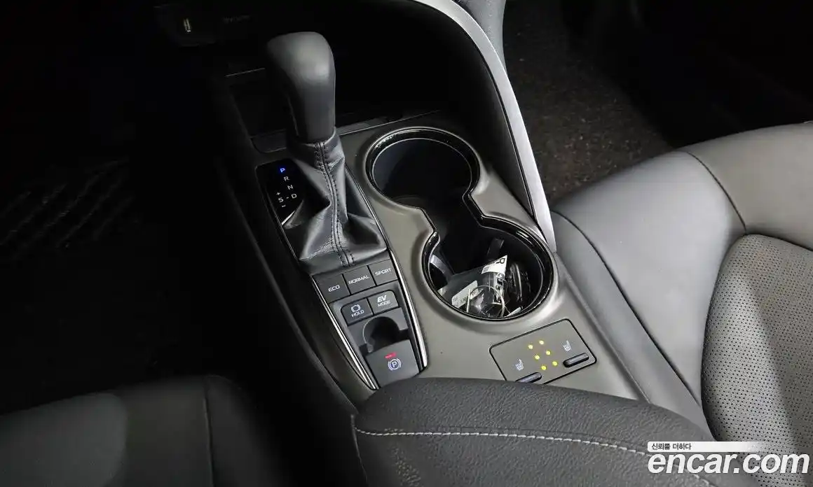 Toyota Camry 2024 2.5 Автомат в Москве № 199552, фото 10