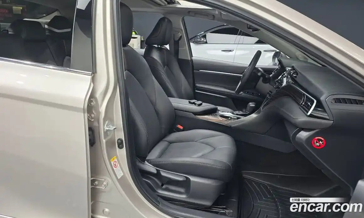 Toyota Camry 2018 2.5 Автомат в Москве № 199634, фото 14