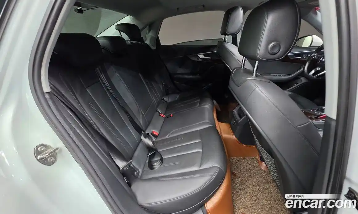 Audi A4 2016 2.0 Автомат в Москве № 204453, фото 14