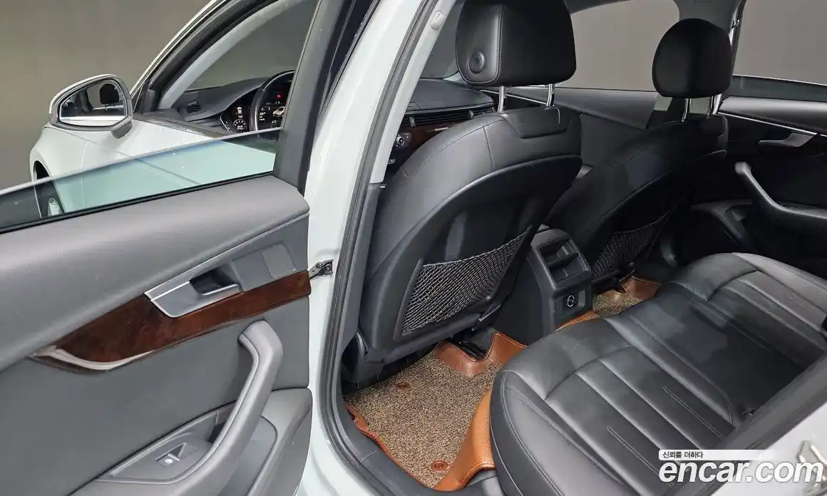 Audi A4 2016 2.0 Автомат в Москве № 204453, фото 17