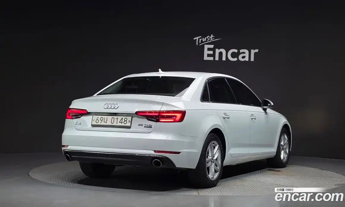 Audi A4 2016 2.0 Автомат в Москве № 204453, фото 5