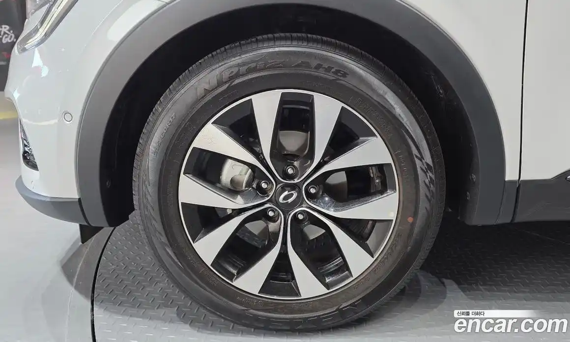 Renault XM3 2023 1.6 Автомат в Москве № 204550, фото 4