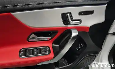 Mercedes-Benz CLA-Class 2023 2.0 Автомат в Москве № 205751, миниатюра 7