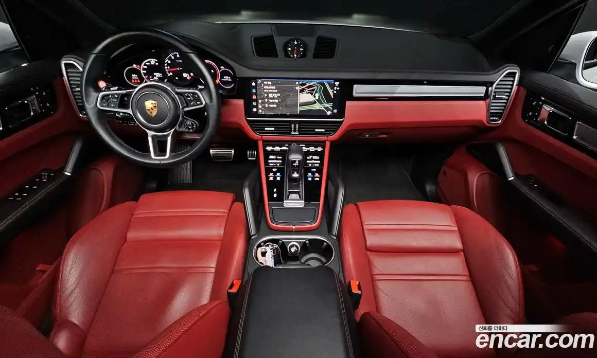 Porsche Cayenne 2023 3.0 Автомат в Москве № 213154, фото 14