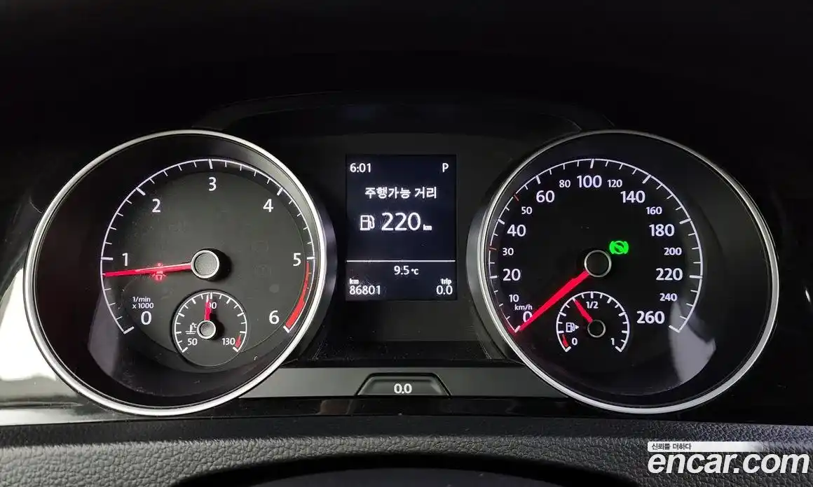 Volkswagen Golf 2015 1.6 Автомат в Москве № 215154, фото 11