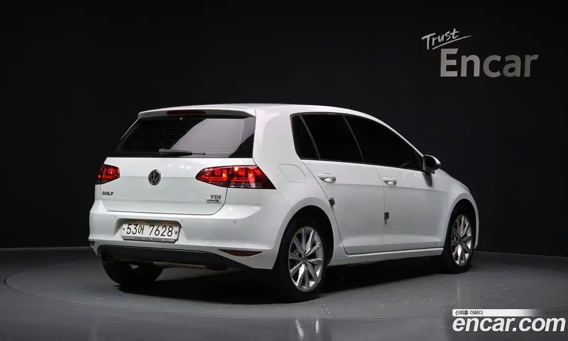 Volkswagen Golf 2015 1.6 Автомат в Москве № 215154, фото 12