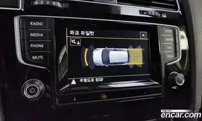 Volkswagen Golf 2015 1.6 Автомат в Москве № 215154, миниатюра 10