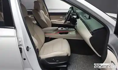 Genesis GV70 2024 2.5 Автомат в Москве № 21524, миниатюра 7