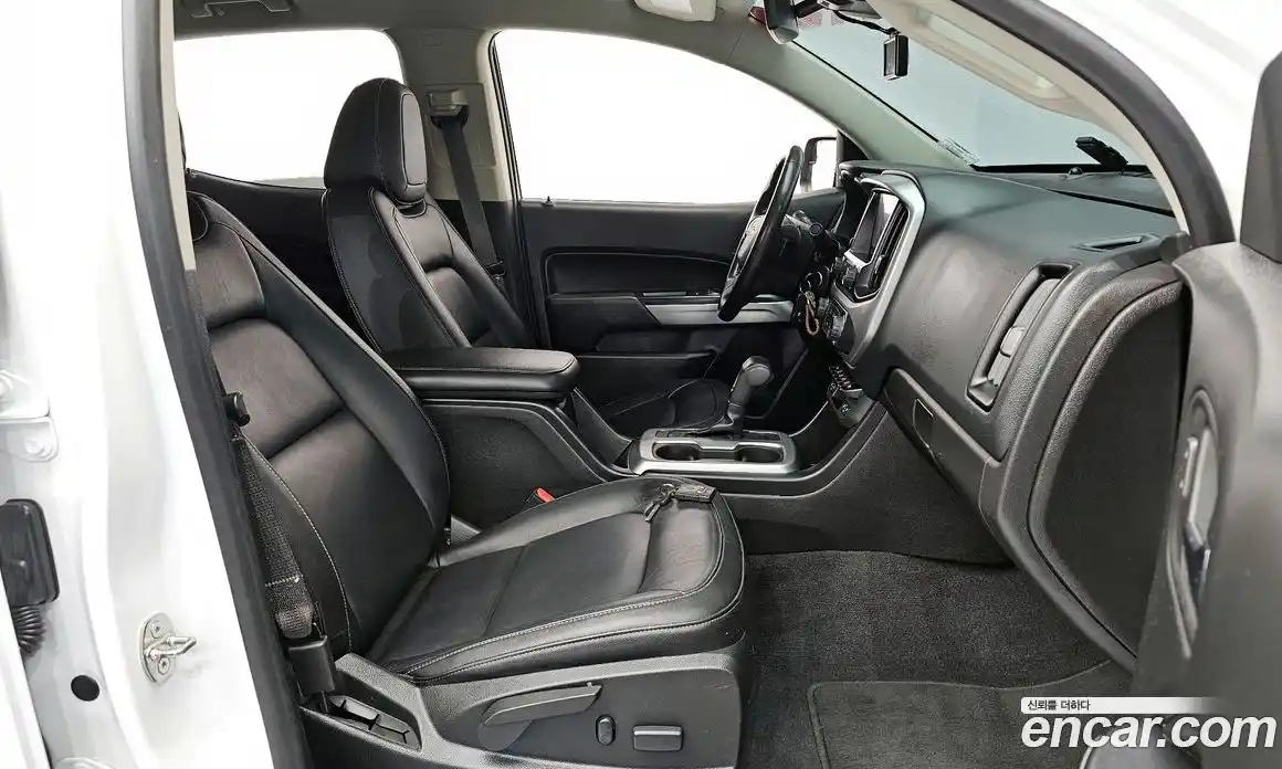 Chevrolet Colorado 2020 3.6 Автомат в Москве № 218264, фото 8